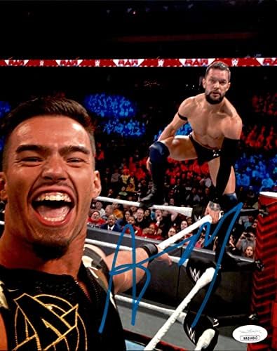 Austin Teorisi İmzalı WWE Finn Balor Selfie 8x10 Fotoğraf JSA COA İmzalı Güreş Fotoğrafları