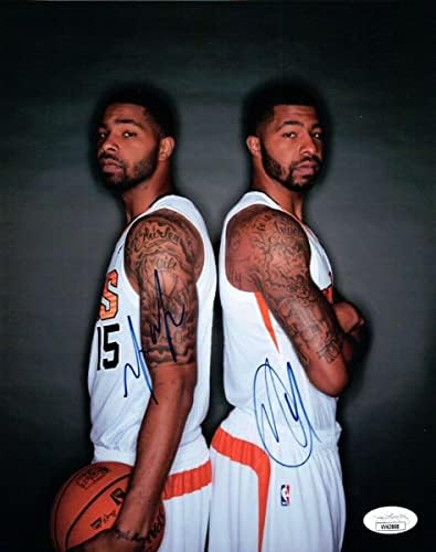 Markieff & Marcus Morris İmzalı İmzalı 8X10 Fotoğraf Phoenix Suns JSA VV63868 - İmzalı NBA Fotoğrafları
