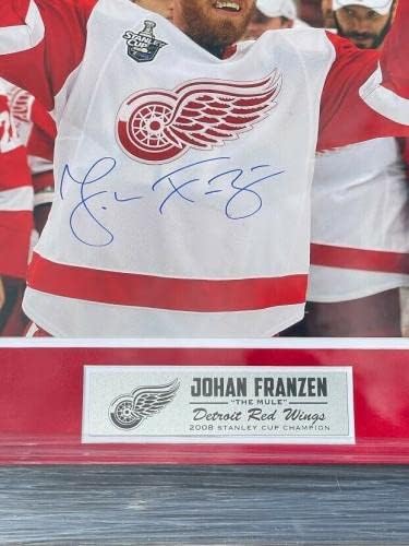 Johan Franzen İmzalı Çerçeveli Detroit Red Wings Stanley Kupası 16x20 Fotoğraf JSA COA İmzalı NHL Fotoğrafları